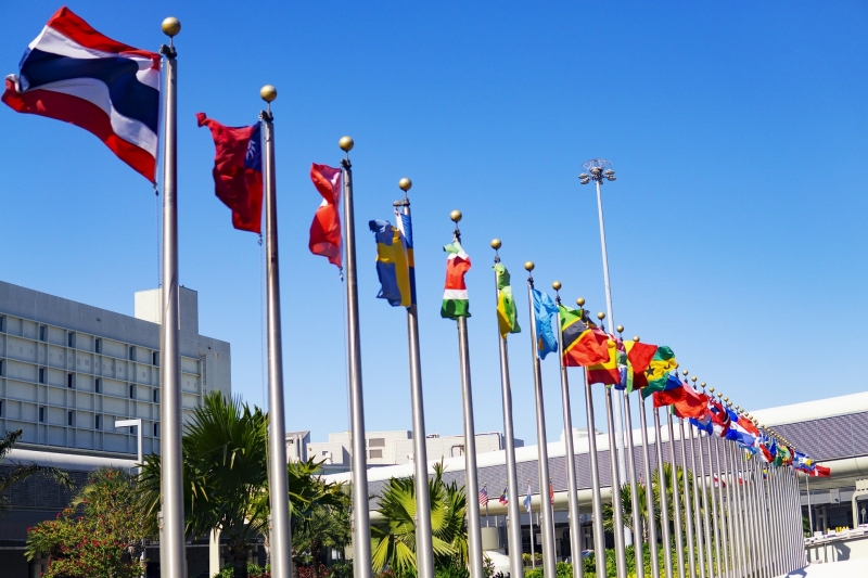 International flags outside UN