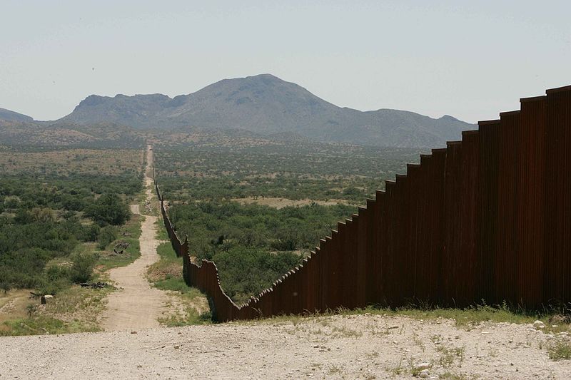 Long Border Fence, Hillebrand Steve