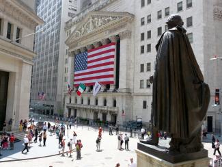 The New York Stock Exchange, on Wall Street (Photo: Benjamin Dumas).